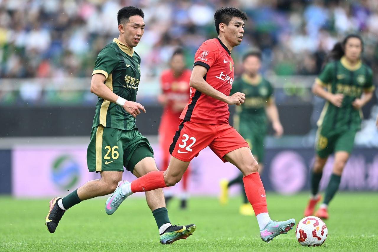 他在防守端 他在防守端